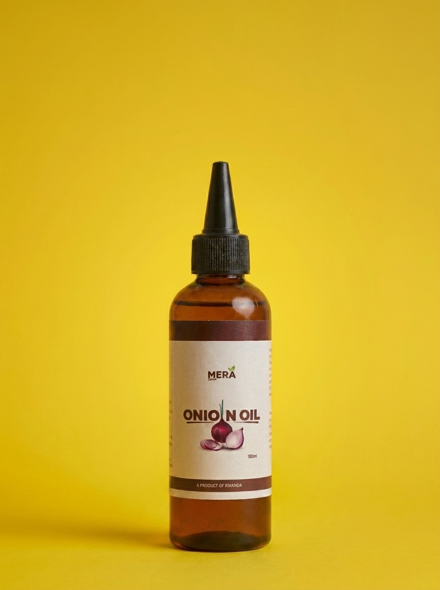 Mera Onion Growth Oil Bottle